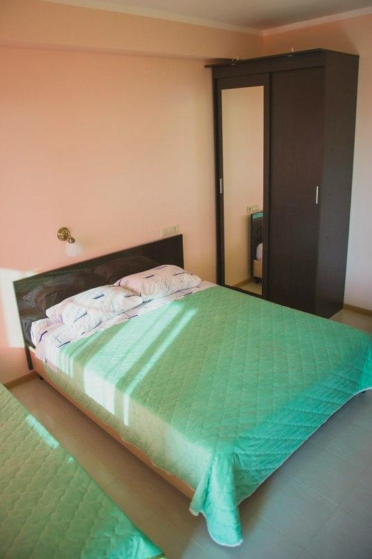 Guest House Arlen Цандрипш Екстериор снимка
