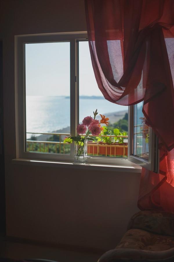 Guest House Arlen Цандрипш Екстериор снимка
