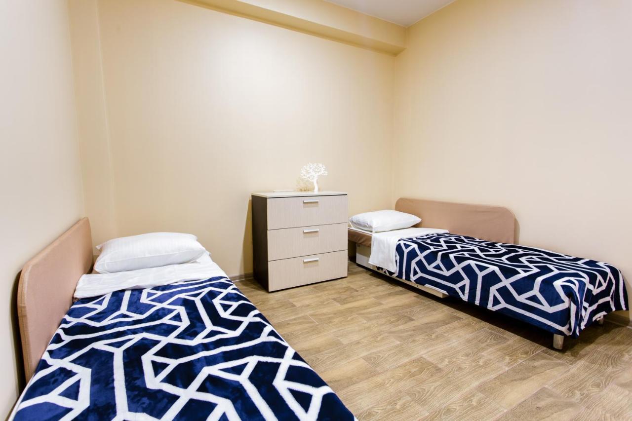 Guest House Arlen Цандрипш Екстериор снимка